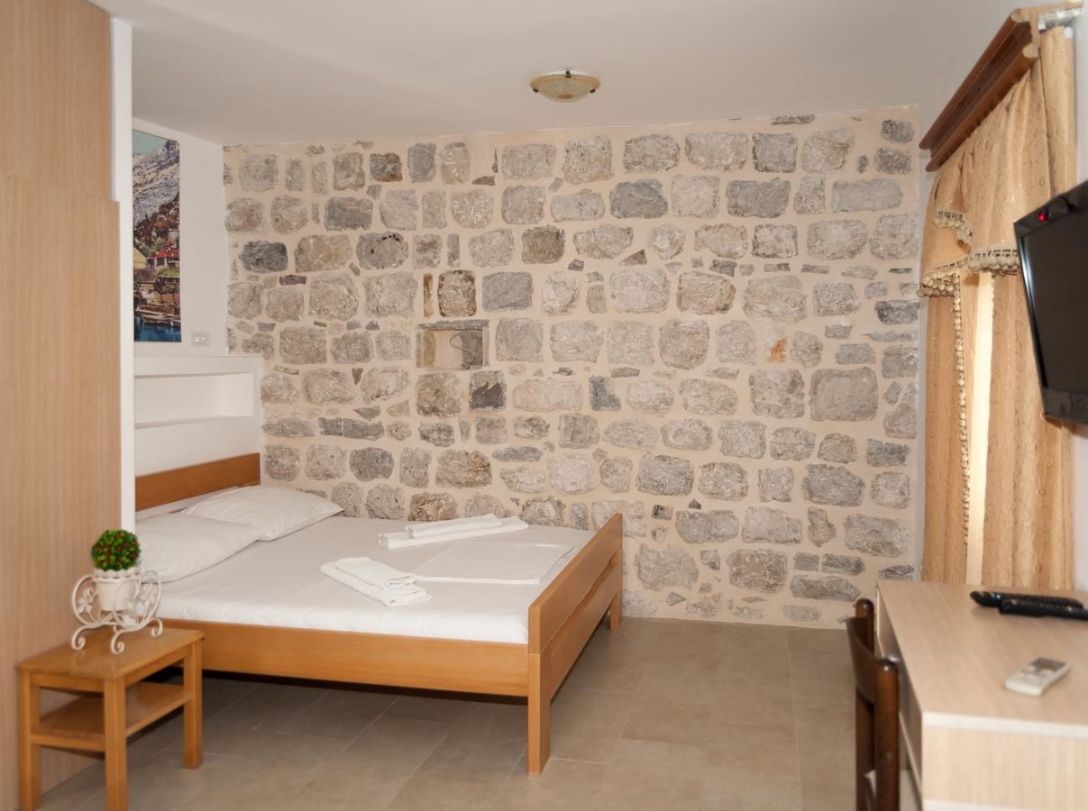 Отель Hotel Rendez Vous Котор-13