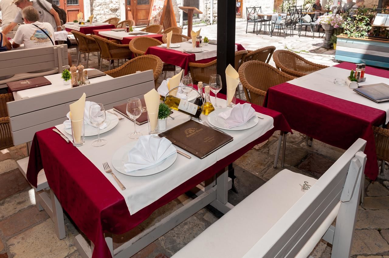 Отель Hotel Rendez Vous Котор-25