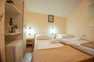 Отель Hotel Rendez Vous Котор Двухместный номер с 2 отдельными кроватями-8