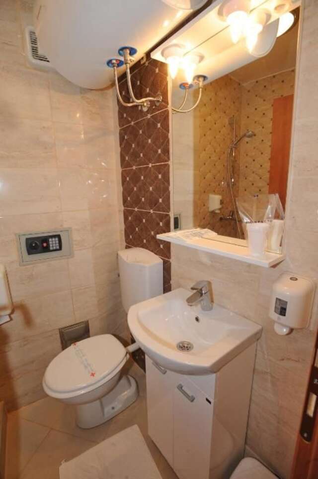 Отель Hotel Rendez Vous Котор-59